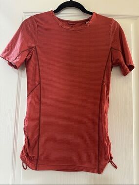 Prana Wonens XS Short-Sleeve Crew in Rust/orange with Thin Maroon striping.